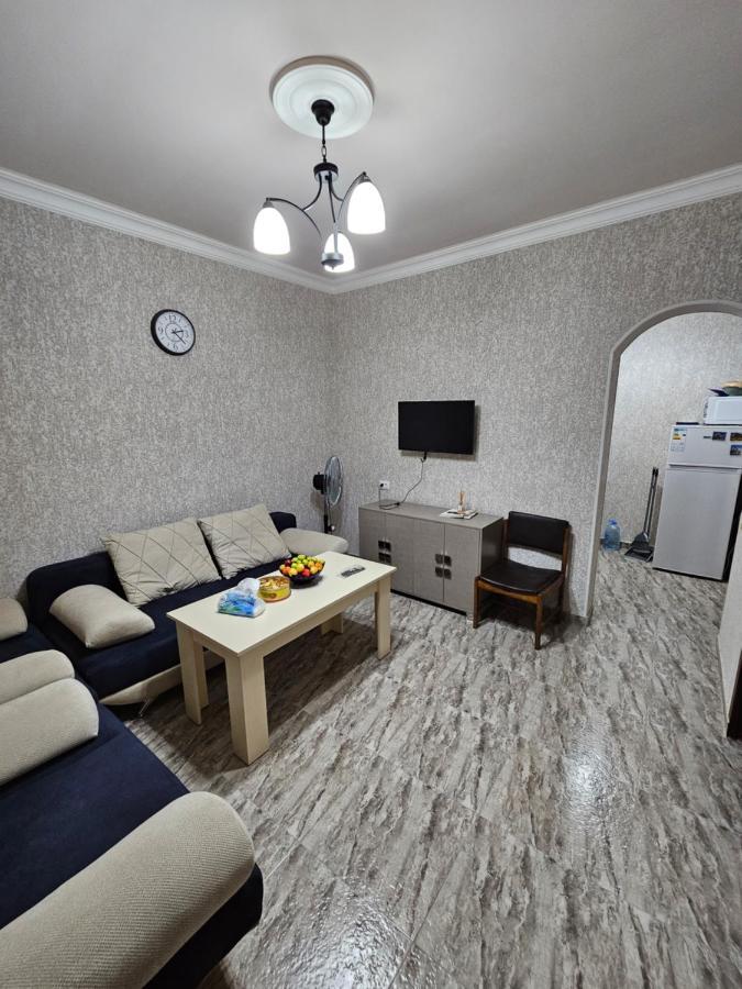 Туристический Дом В Evn Airport Jerevan Eksteriør bilde
